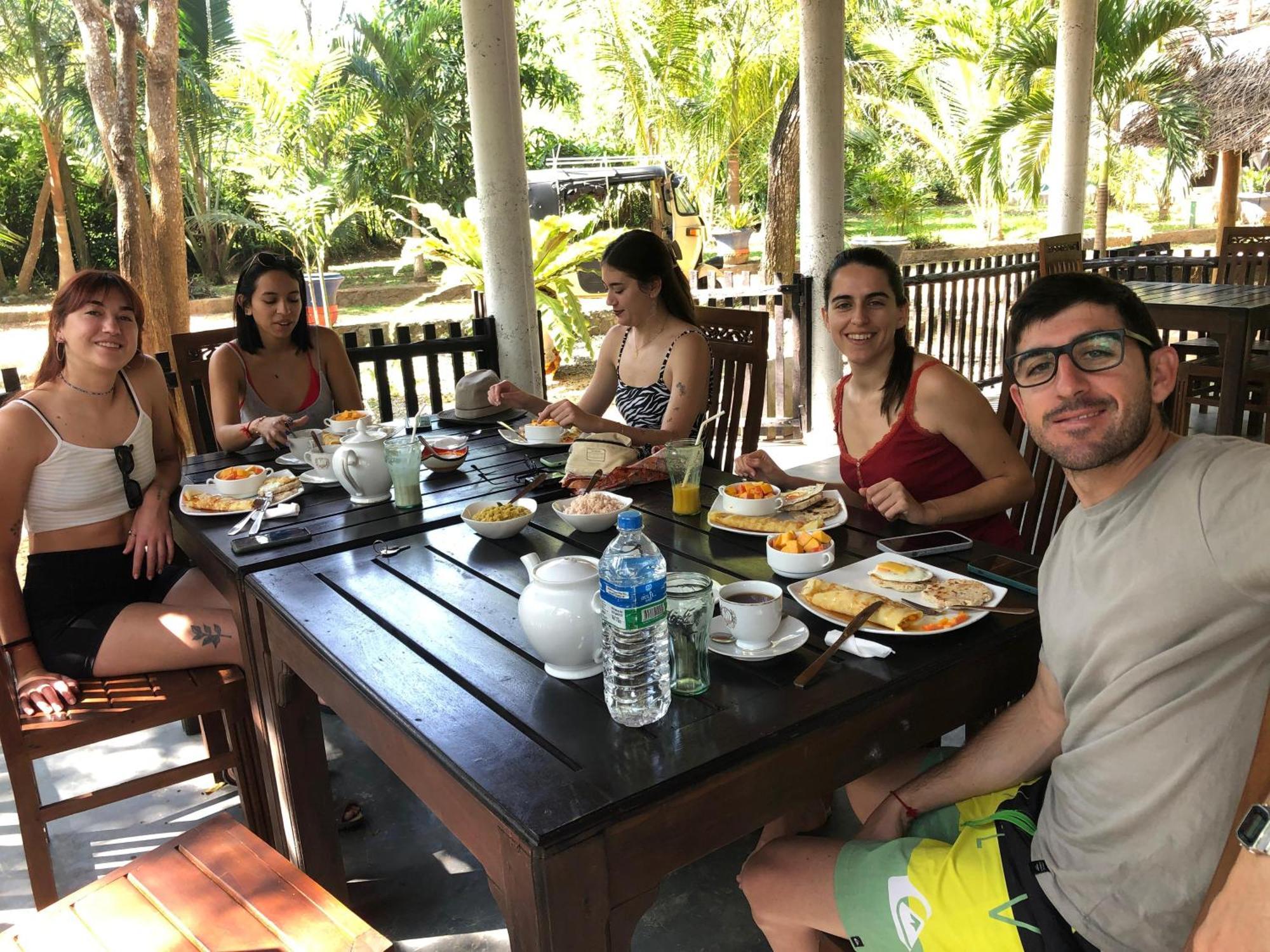 King'S Elephant Cabanas & Restaurant Тангалла Экстерьер фото
