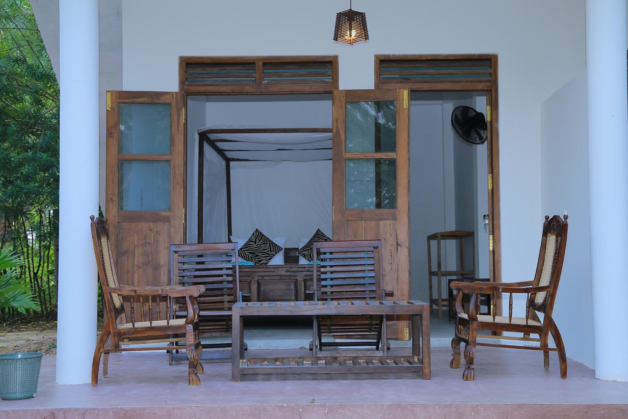 King'S Elephant Cabanas & Restaurant Тангалла Экстерьер фото