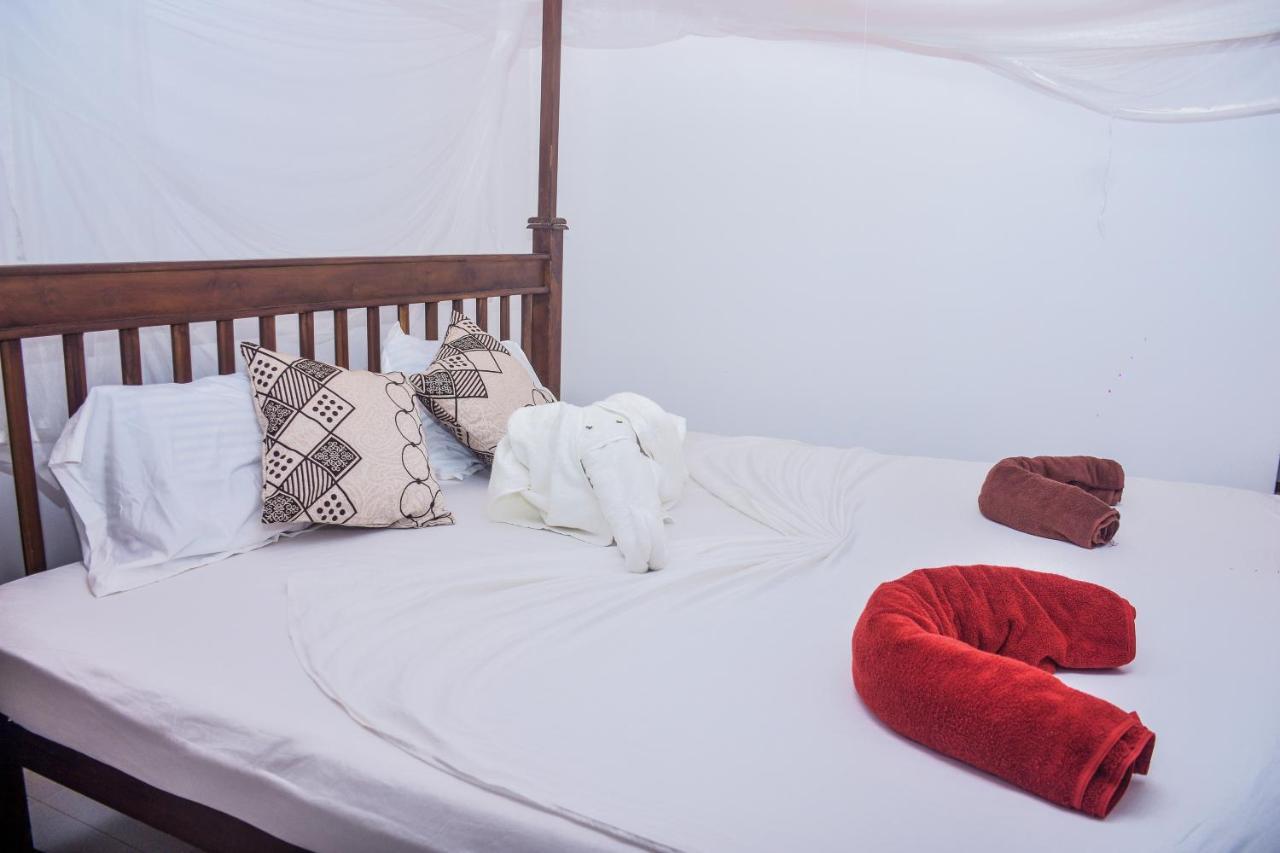 King'S Elephant Cabanas & Restaurant Тангалла Экстерьер фото